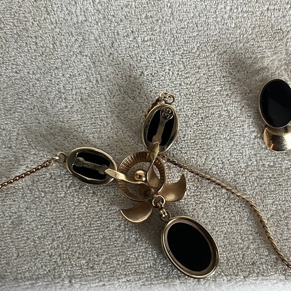 Vintage Van Dell 1/20 12K Gold Filled Black Opal Necklace and Earrings - Picture 6 of 15